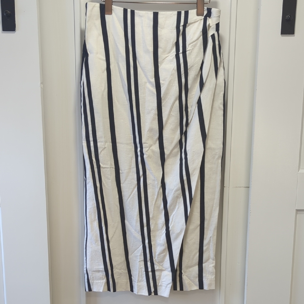 Ann Taylor Black and White Striped Wrap Linen Blend Pencil Skirt